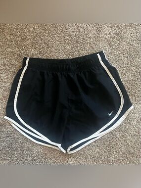 Nike Women’s Dry-Fit Black Athletic Shorts with White Trim Sz L